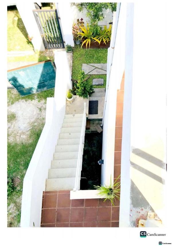 Ayona Beach Villa Katuneriya Esterno foto
