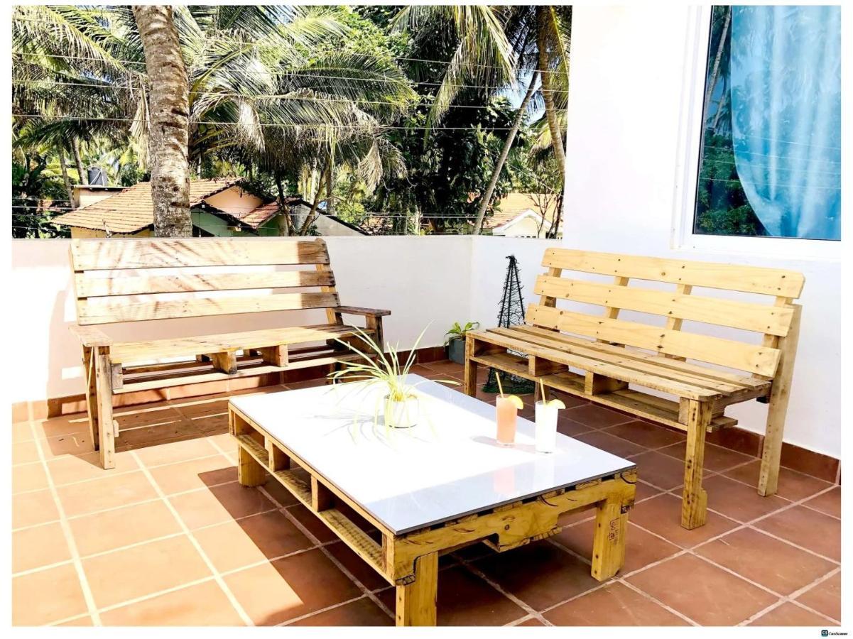 Ayona Beach Villa Katuneriya Esterno foto