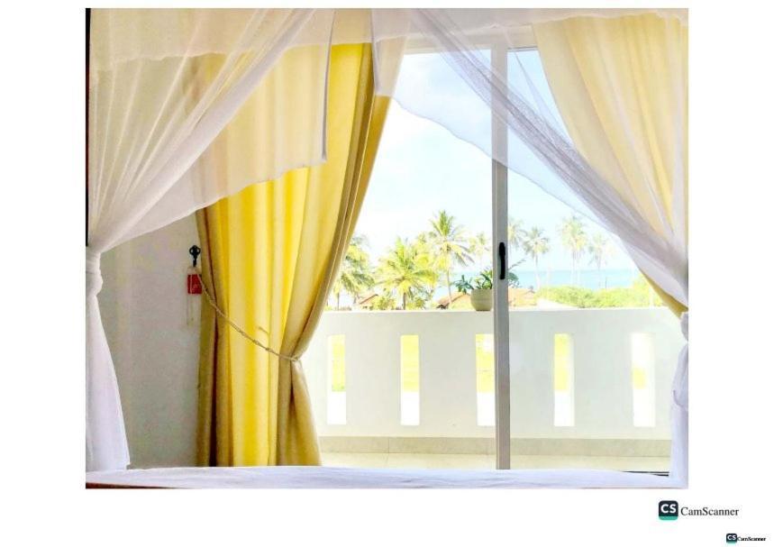 Ayona Beach Villa Katuneriya Camera foto